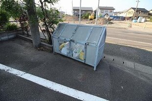 サンロイヤルすみれ野の物件外観写真